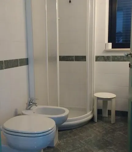 La Goletta فندق بيناسكو