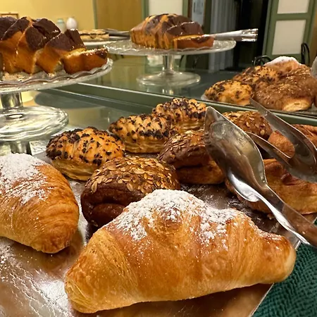 La Goletta Hotel 3*